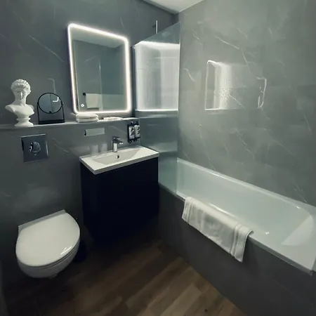 דירה Galerie 466 L'art De Vivre A *